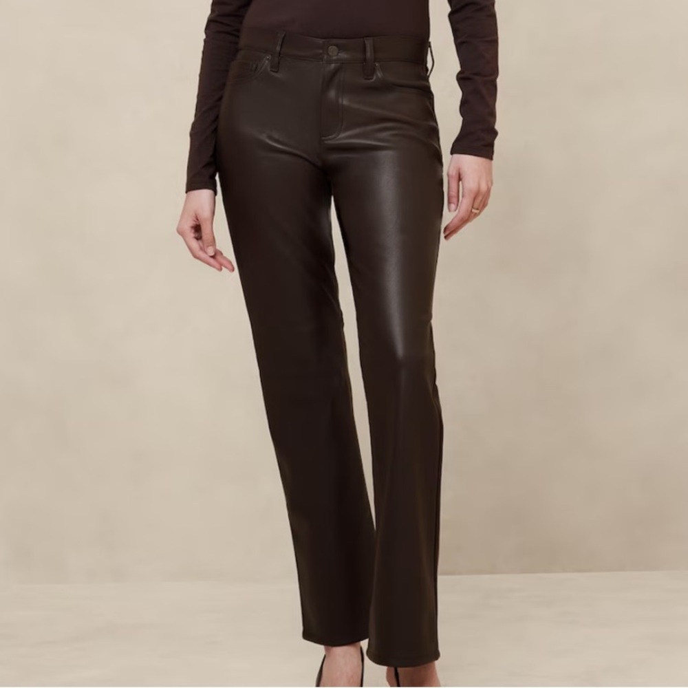 Banana Republic MID-RISE BOOTCUT VEGAN LEATHER PANT